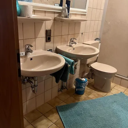 Endbach-life Guest house *